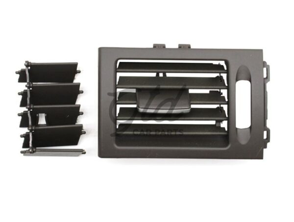 Ventilação Frontal Esquerda Moka Mercedes-Benz Classe C W204 2007-2011