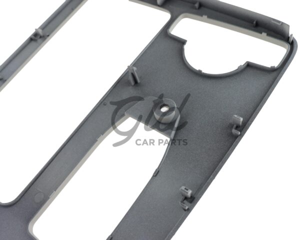 Moldura Consola Central Cinza Claro Mercedes-Benz Classe C E  W204 W207 W212 2007-2013 - Image 6