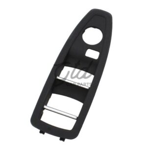 Moldura Vidro Frontal Esquerda Preta S/Esp. Rebatível BMW Série 1/3/4 F20 F30 F36 2012-2018
