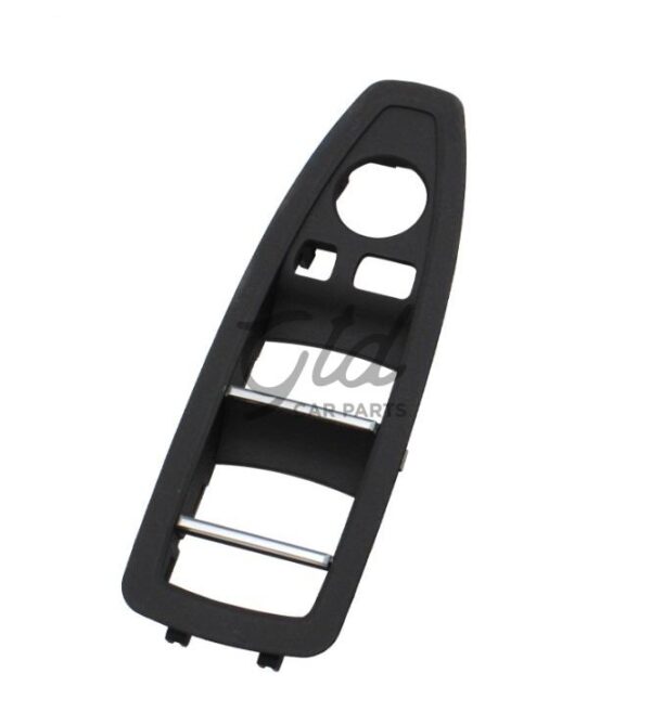 Moldura Vidro Frontal Esquerda Preta C/Esp. Rebatível BMW Série 1/3/4 F20 F30 F36 2012-2018