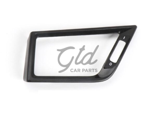 Moldura P/ Grelha Ventilação Frontal Esquerda Preto Brilhante BMW X1 E84 2010-2015