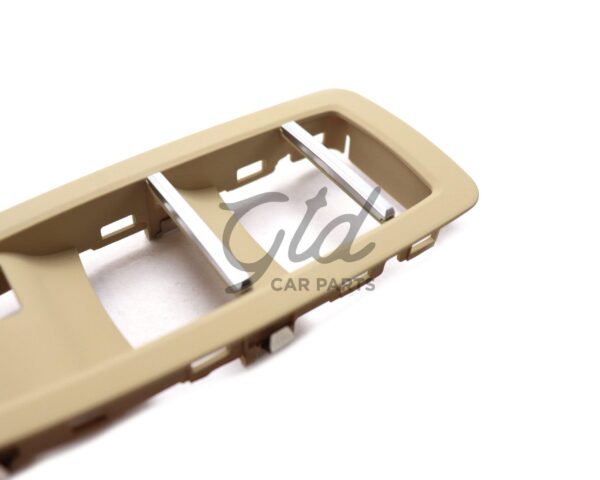 Moldura Vidro Frontal Esquerda Bege S/Esp. Rebatível BMW Série 1/3/4 F20 F30 F36 2012-2018 - Image 5