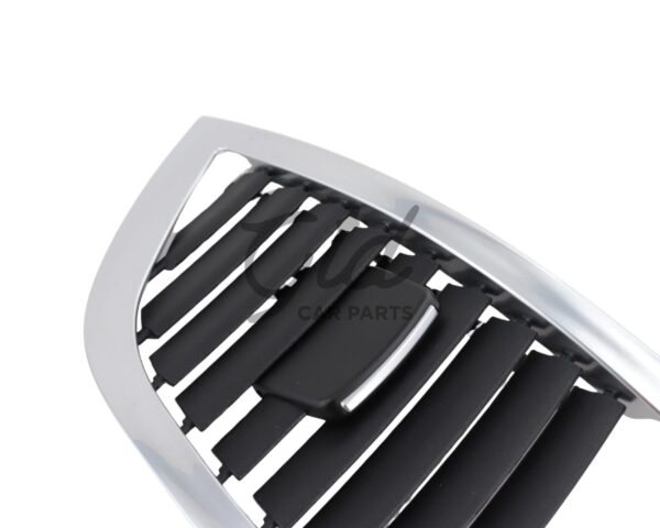 Grelha Ventilação Frontal Direita Audi Q7 2006-2015 - Image 5