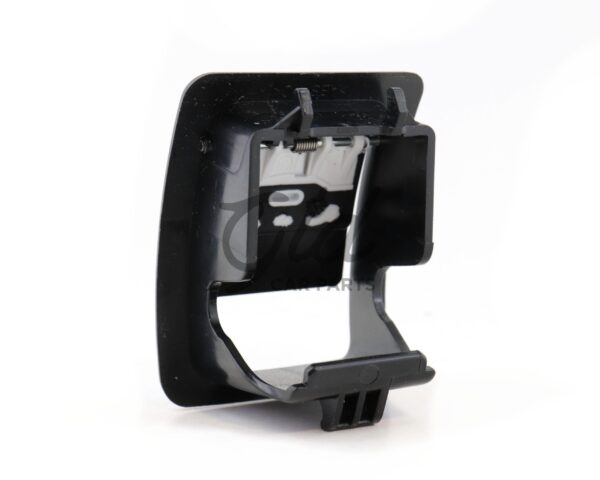 Tampa Isofix Preta Bancos Traseiros Mercedes-Benz Classe C W206 2021-2023 - Image 5