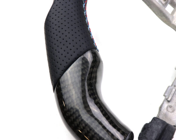 VOLANTE CARBONO C/ DISPLAY BMW SÉRIE 1 2 3 4 X1 X2 X3 X4 X5 X6 F20 F21 F31 F32 F34 F36 F15 F16 2012-2022 - Image 6