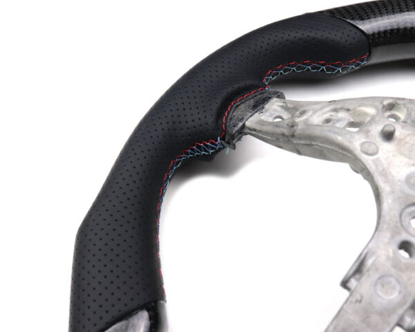 VOLANTE CARBONO C/ DISPLAY BMW SÉRIE 1 2 3 4 X1 X2 X3 X4 X5 X6 F20 F21 F31 F32 F34 F36 F15 F16 2012-2022 - Image 10