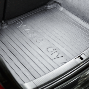 TAPETE BORRACHA P/ MALA DRYZONE AUDI 8Y PISO SUPERIOR 2020->